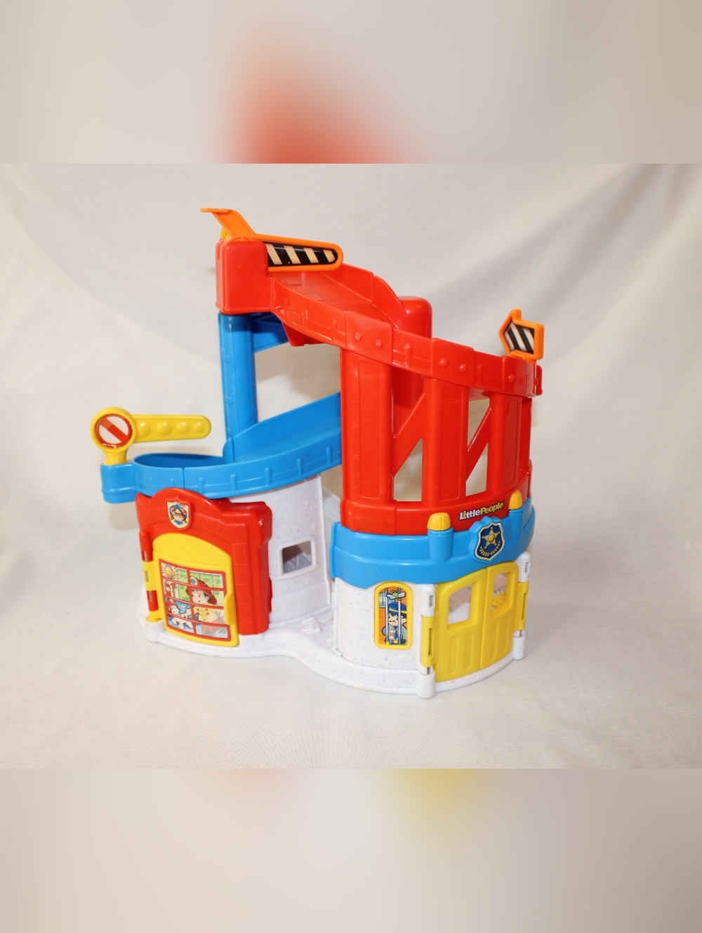 Fisher-Price Little People Race and Chase Rescue Playset